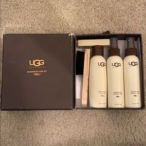 Ugg sheepskin care set